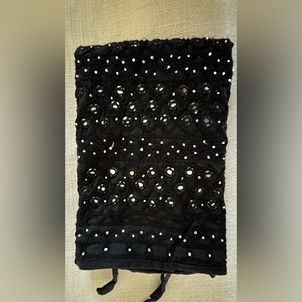 Black cotton top with Sequins